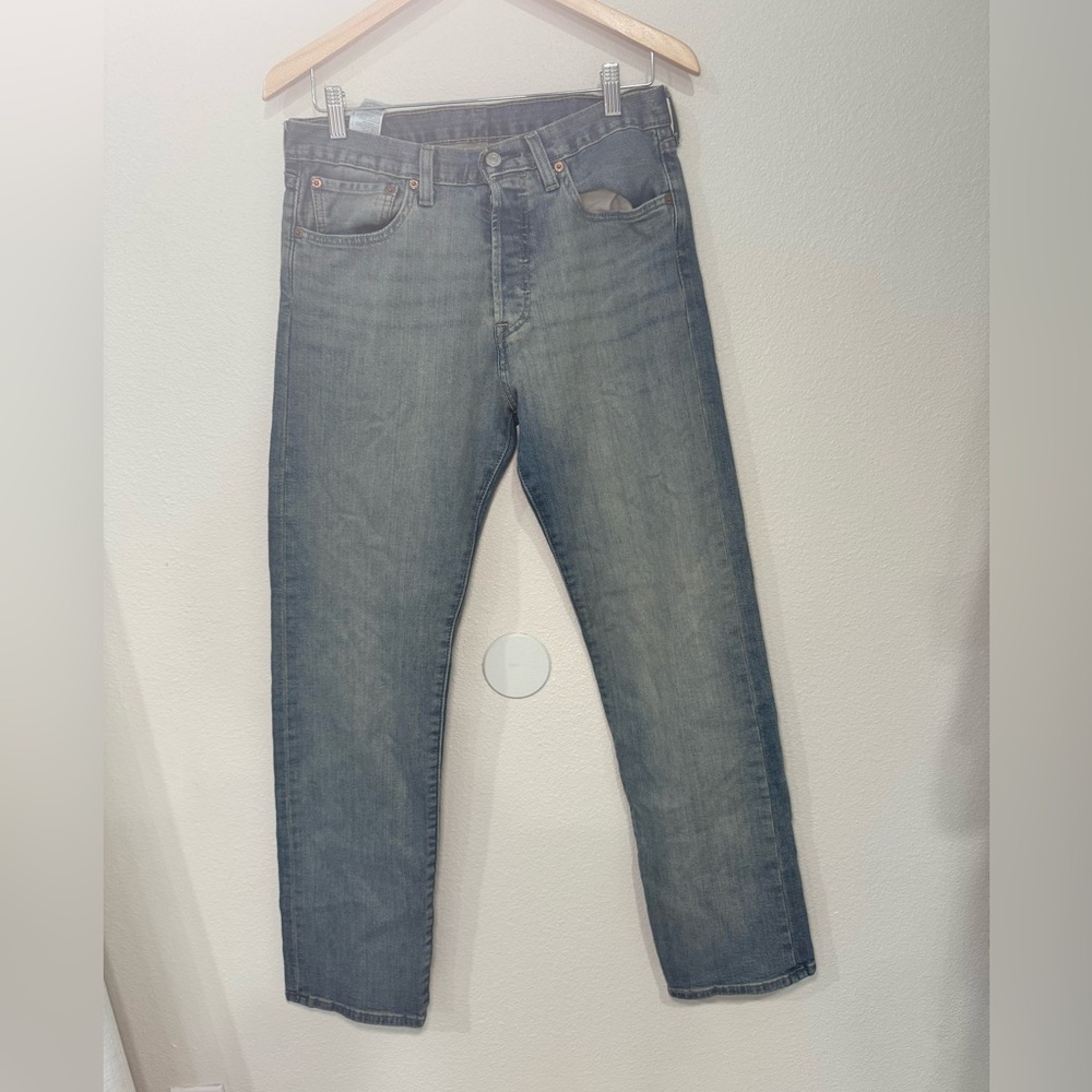 501 Levi’s Men's Blue straight Jeans size 31w x 32L